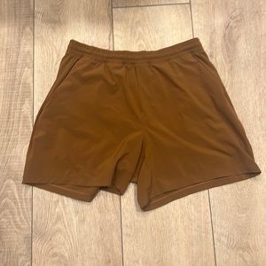 Lululemon Pace Braker Linerless 5” Shorts (Size: L)
